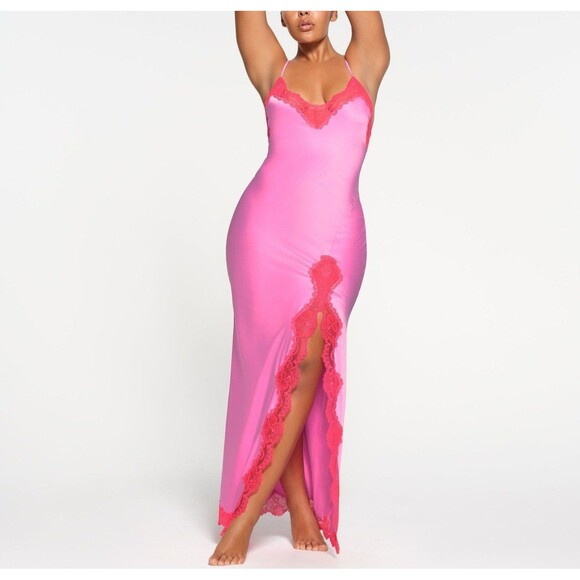 NWT SKIMS Woven Shine Stretch Satin Lace Long Dress in Neon Orchid Size XXS - Picture 2 of 5